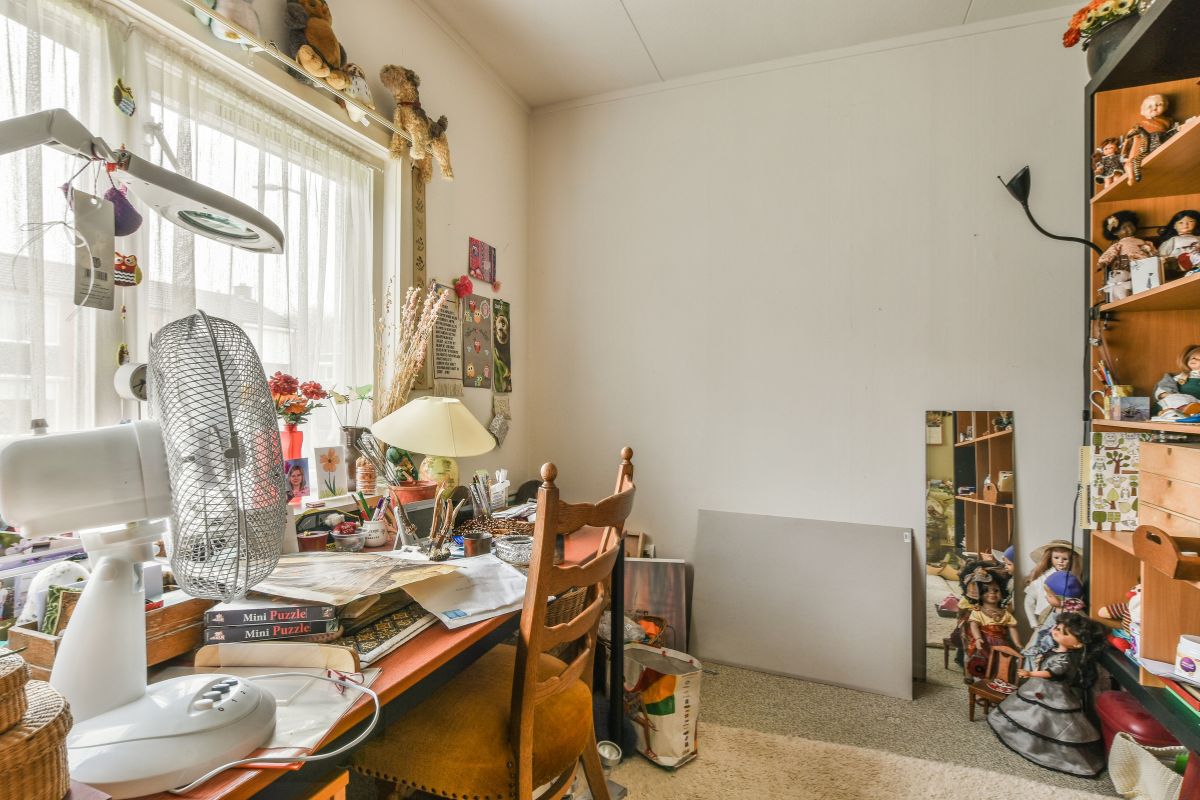 The Cost of Clutter: Why Efficient Storage is Essential for Businesses