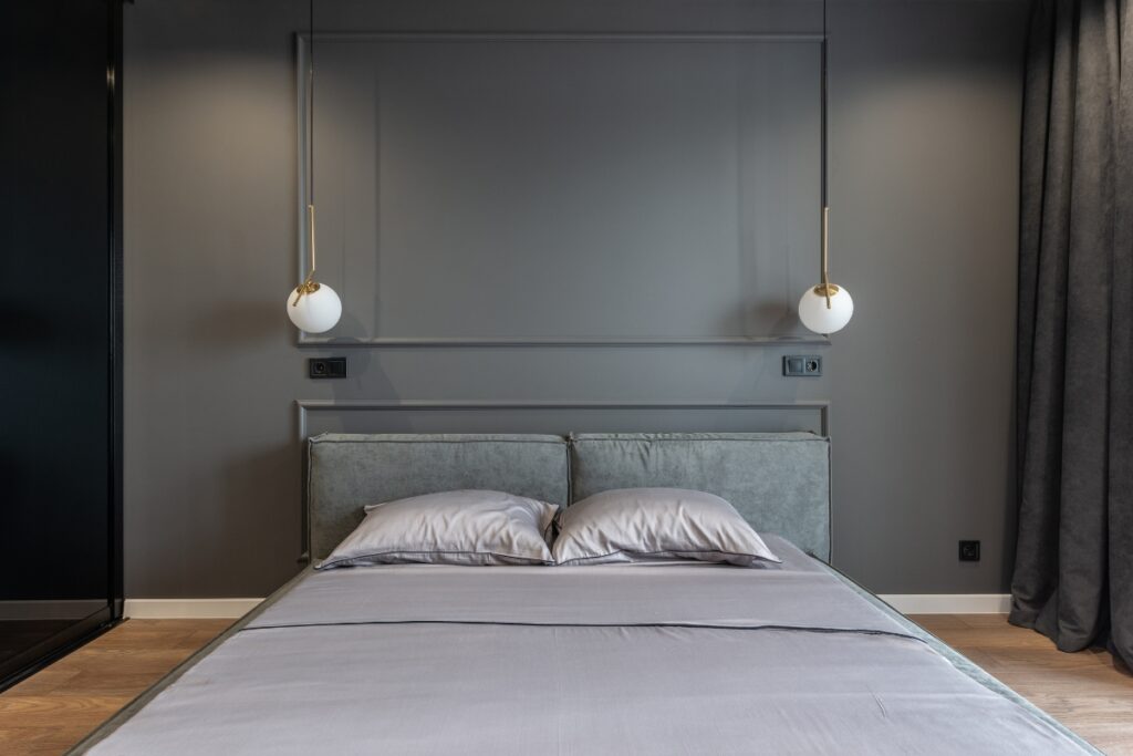 Clutter-Free Minimal Bedroom